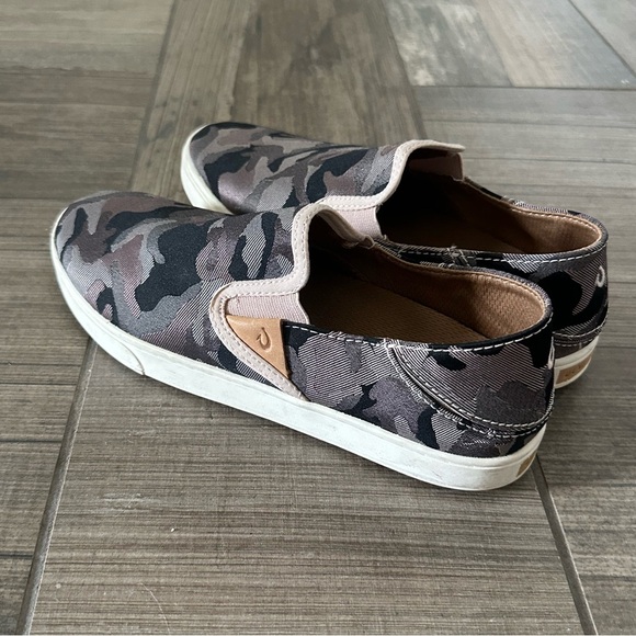 OLUKAI Women's Pehuea Pa'i Slip-On Sneakers size 8.5 - Picture 3 of 9
